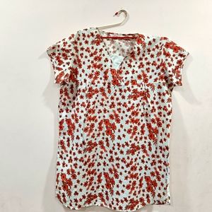 White cotton short kurti/Top